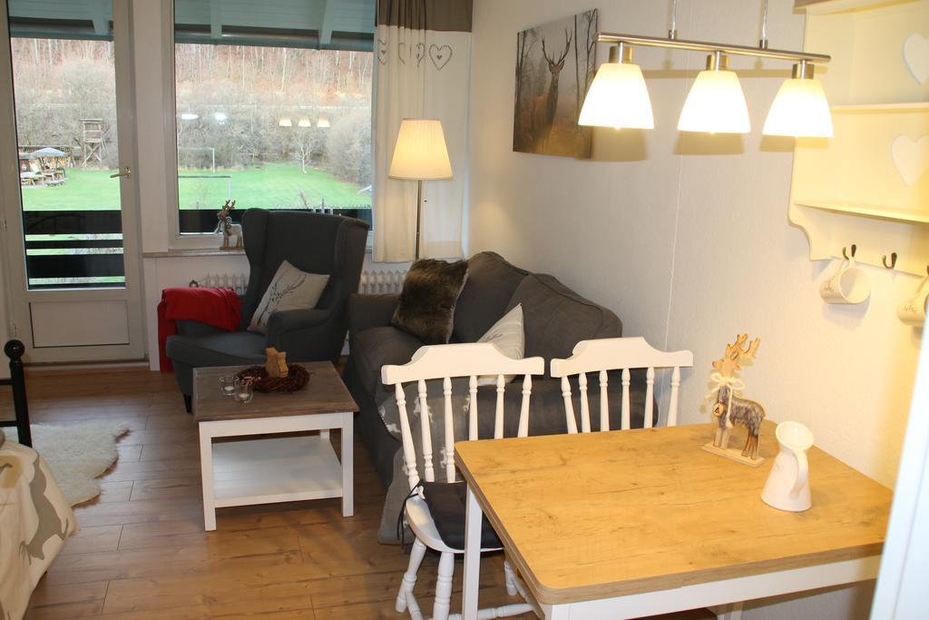 Apartmenthaus Joern Wieda Pokoj fotografie